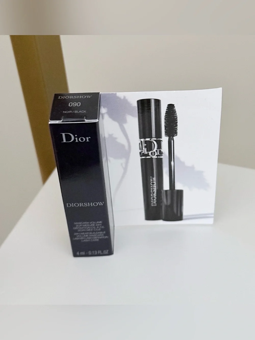 Diorshow Volume Mascara in 090 Black
